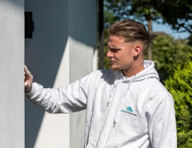 Buitengevel vrijstaand huis rondom